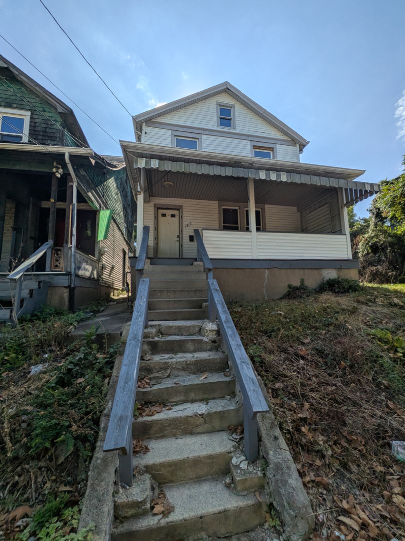 McKeesport House: 1813 Converse St