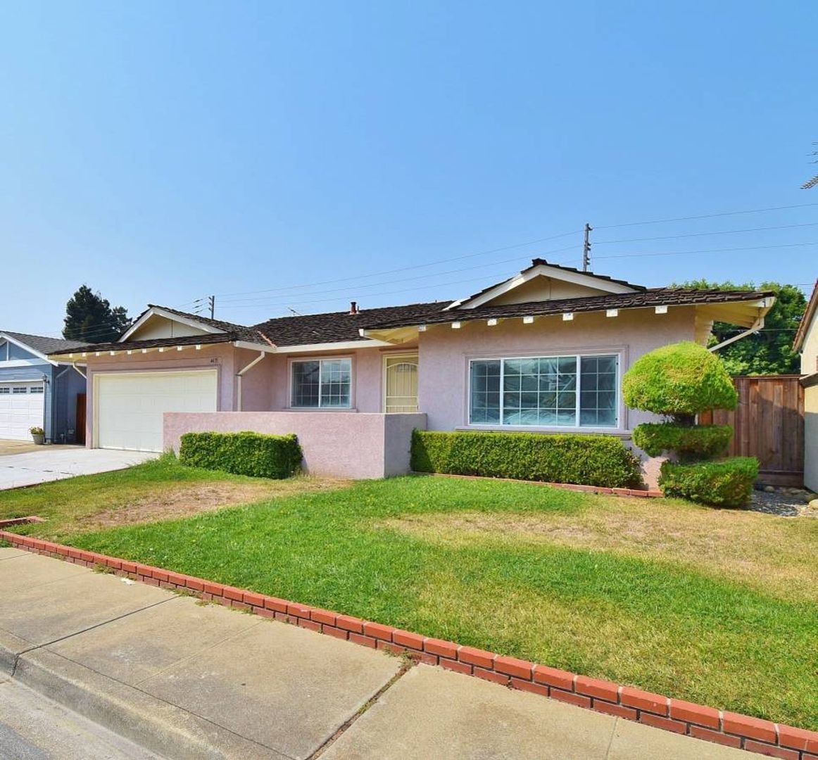 Fremont House: 4435 Romilly Way
