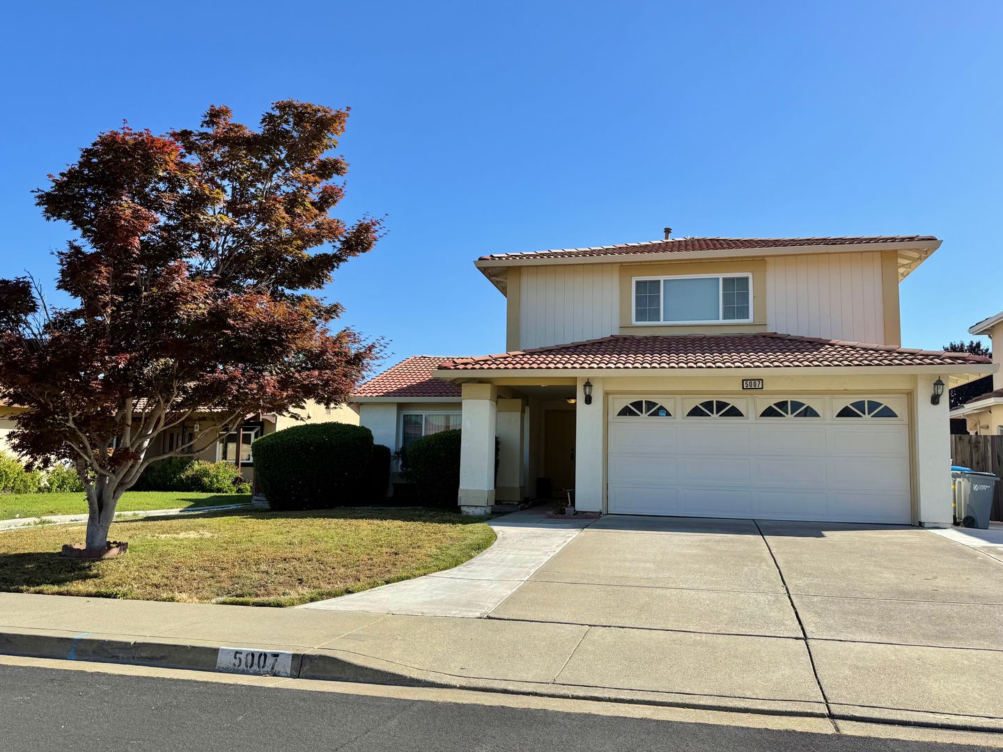 Union City House: 5007 Anaheim Loop