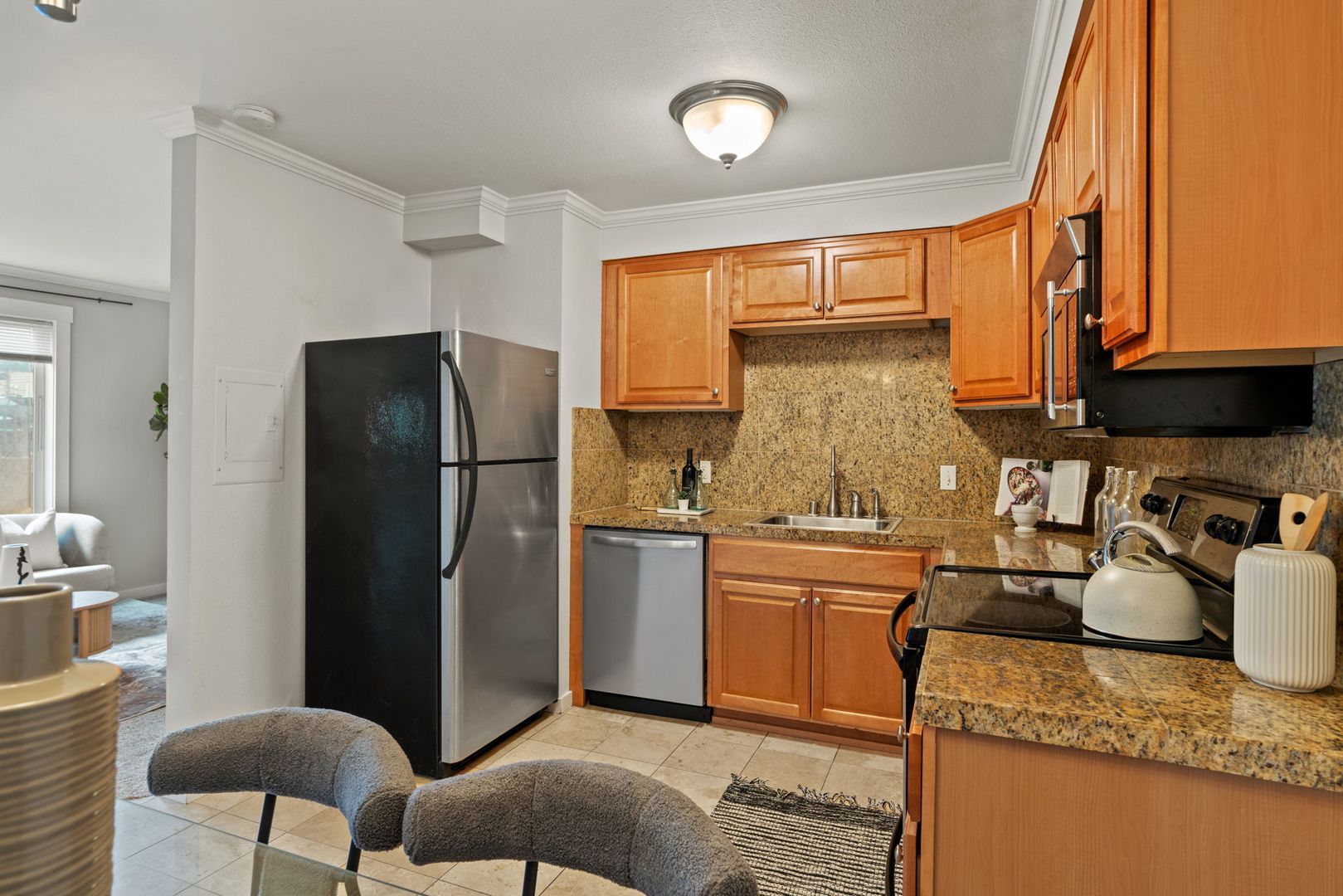 3626 14th Avenue West 5 of 12