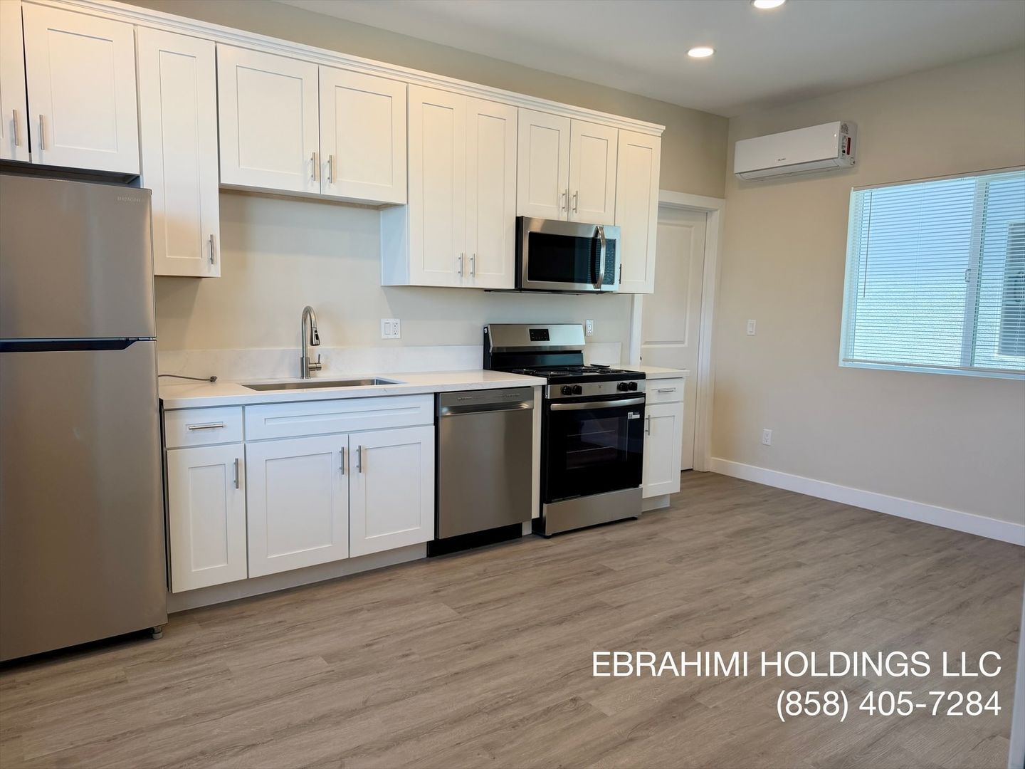 San Diego Apartment: 2976 National Avenue