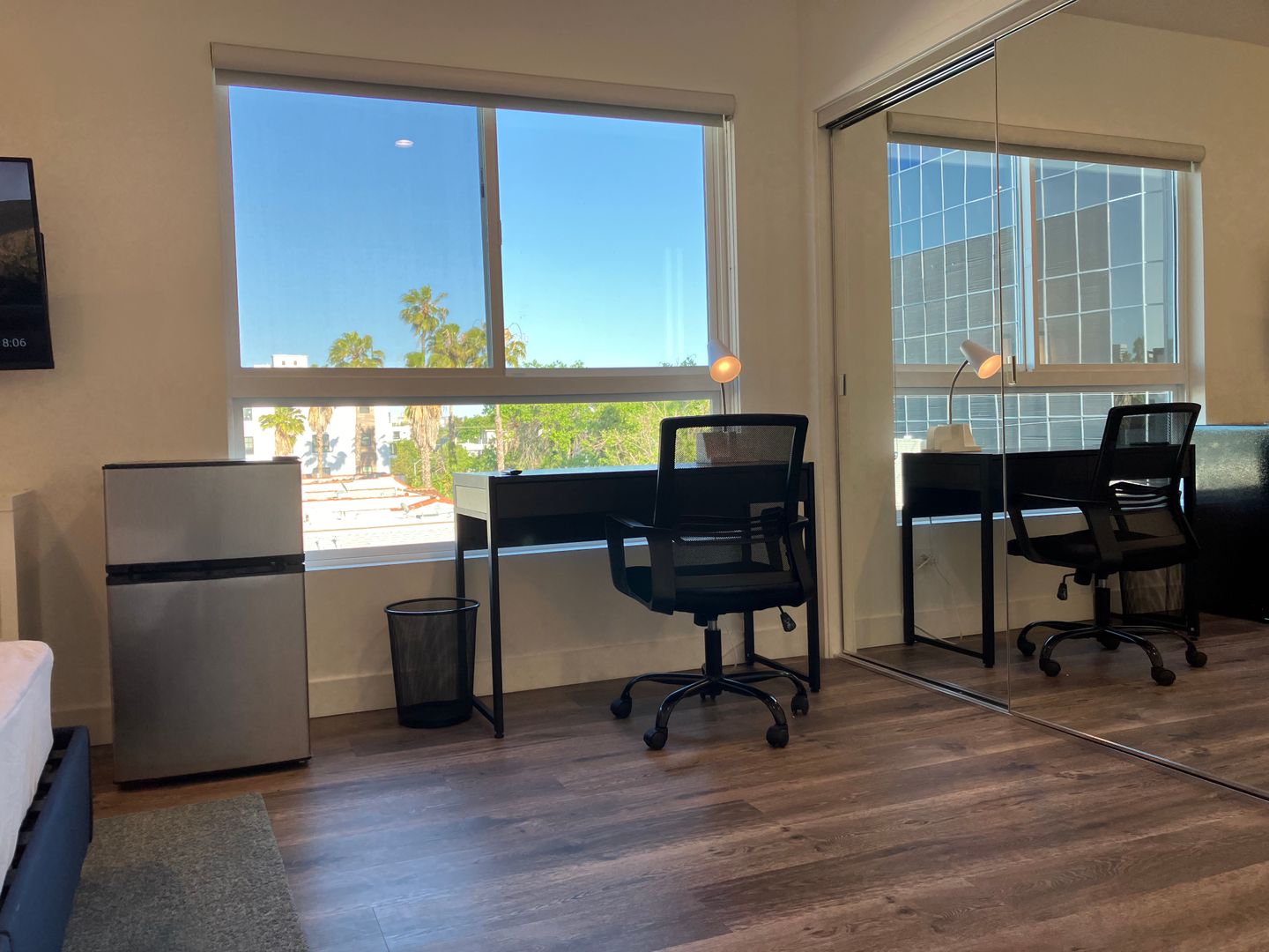 Los Angeles Apartment: 8457 Blackburn Avenue