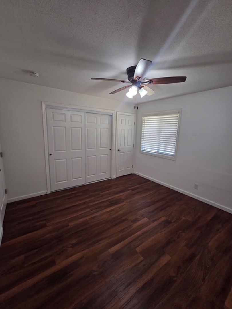 VALLEY VIEW APARTMENTS 2 of 12