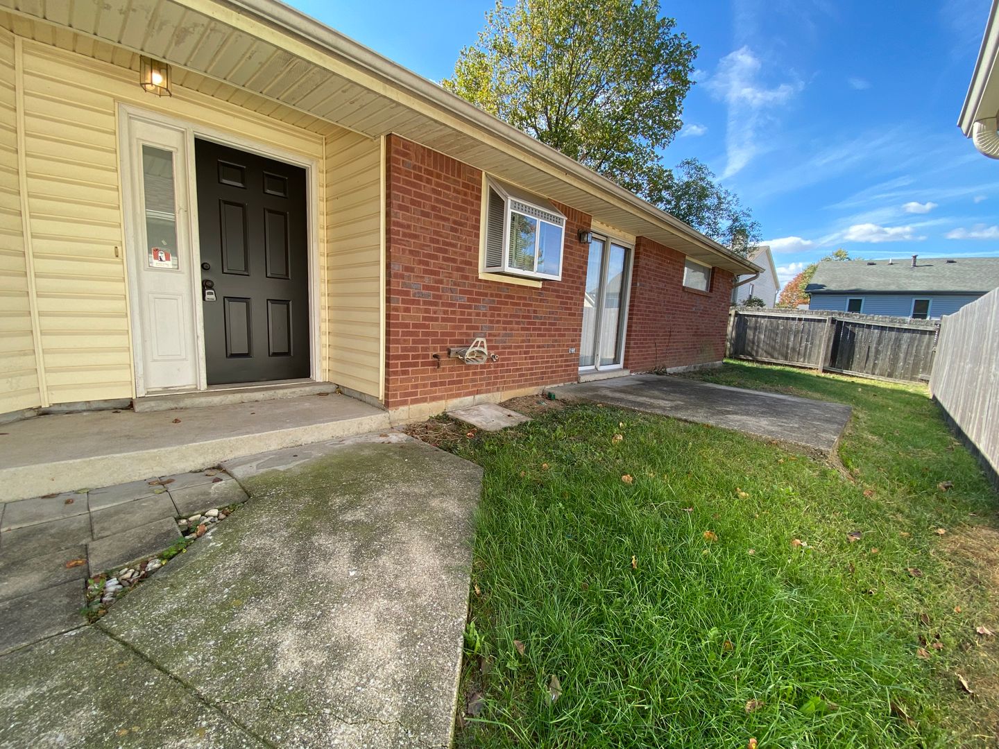 lexington House: 3533 Germann Ct