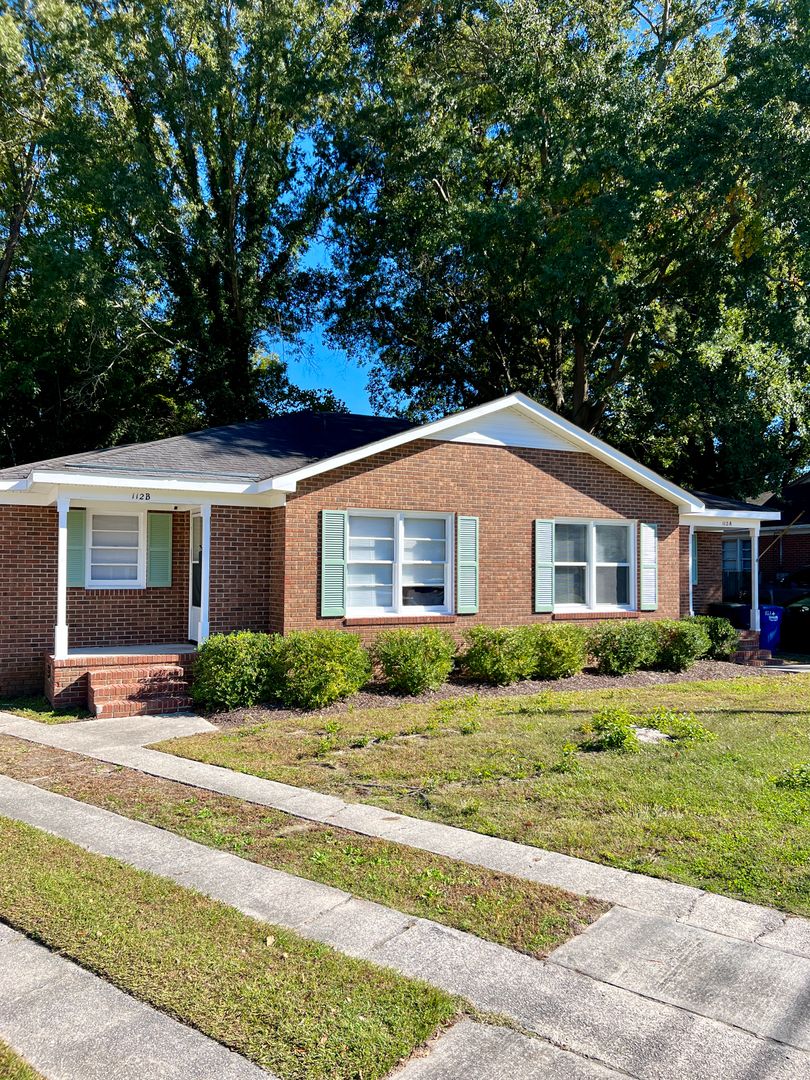 Greenville Apartment: 112 N Meade St.