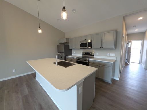 NEW BUILD! 3 bedroom, 2 bathroom duplex - Jade Gigabit wifi! - HAS AC! – photo 1