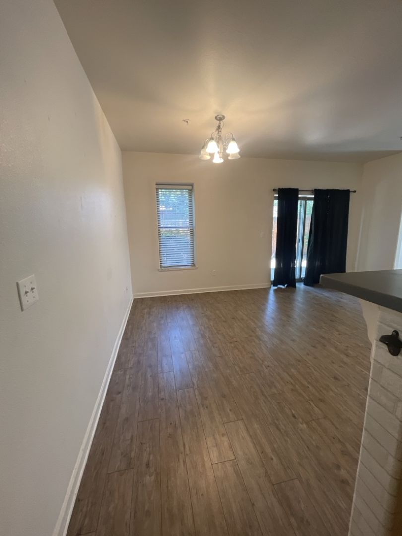 Gallery Image 11