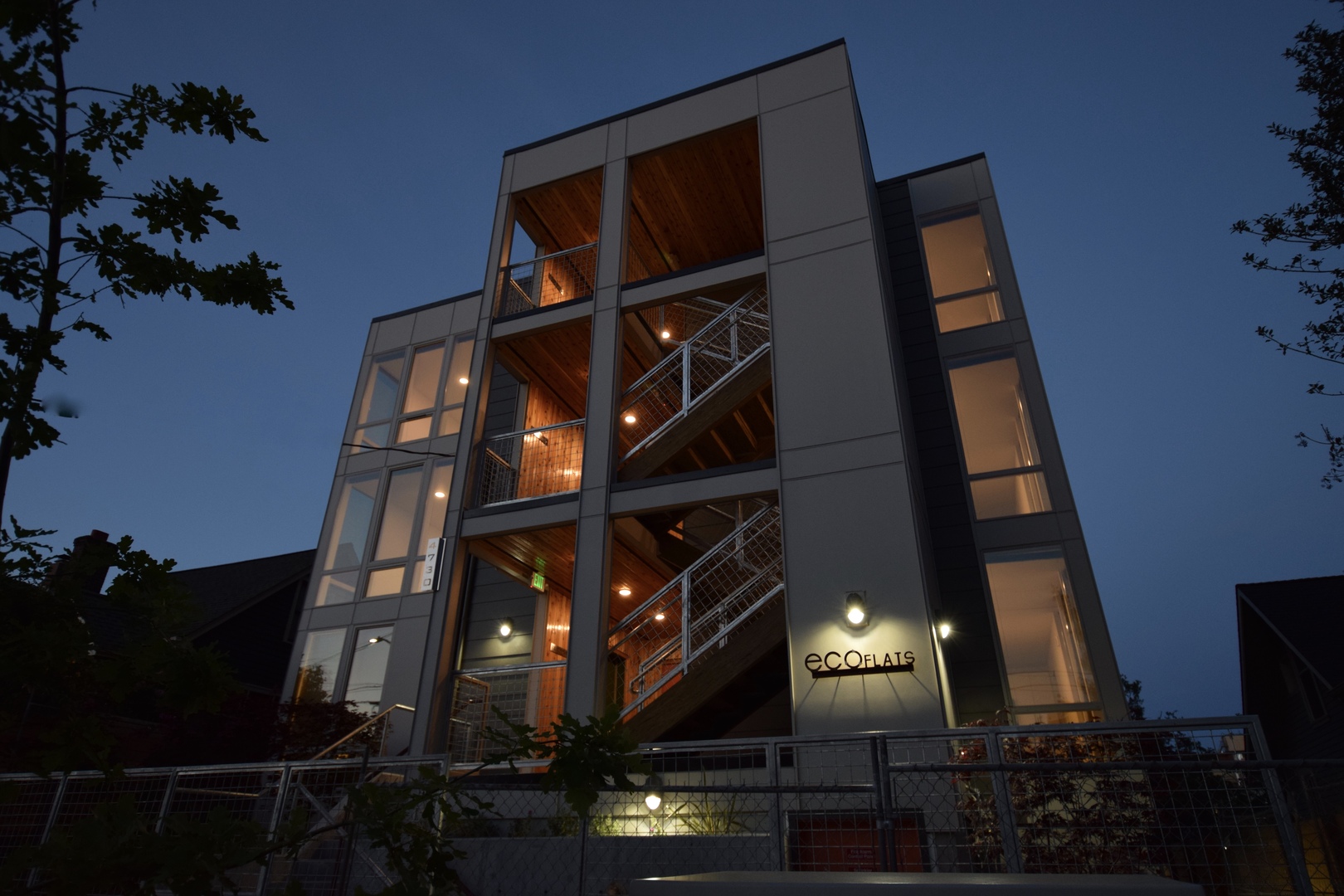 Seattle Apartment: 4730 9th Ave NE