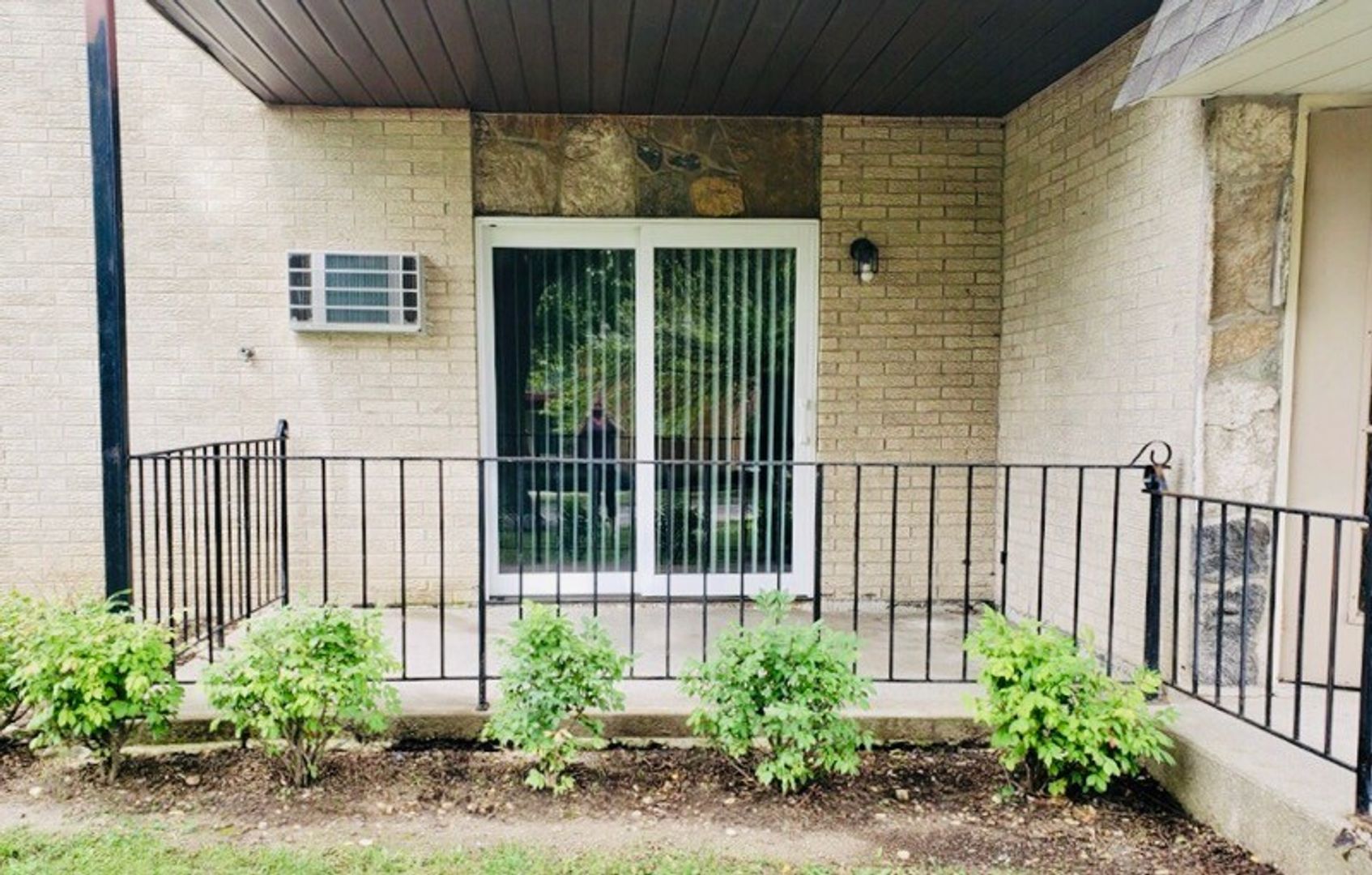 Rockford Apartment: 197 Flintridge Dr