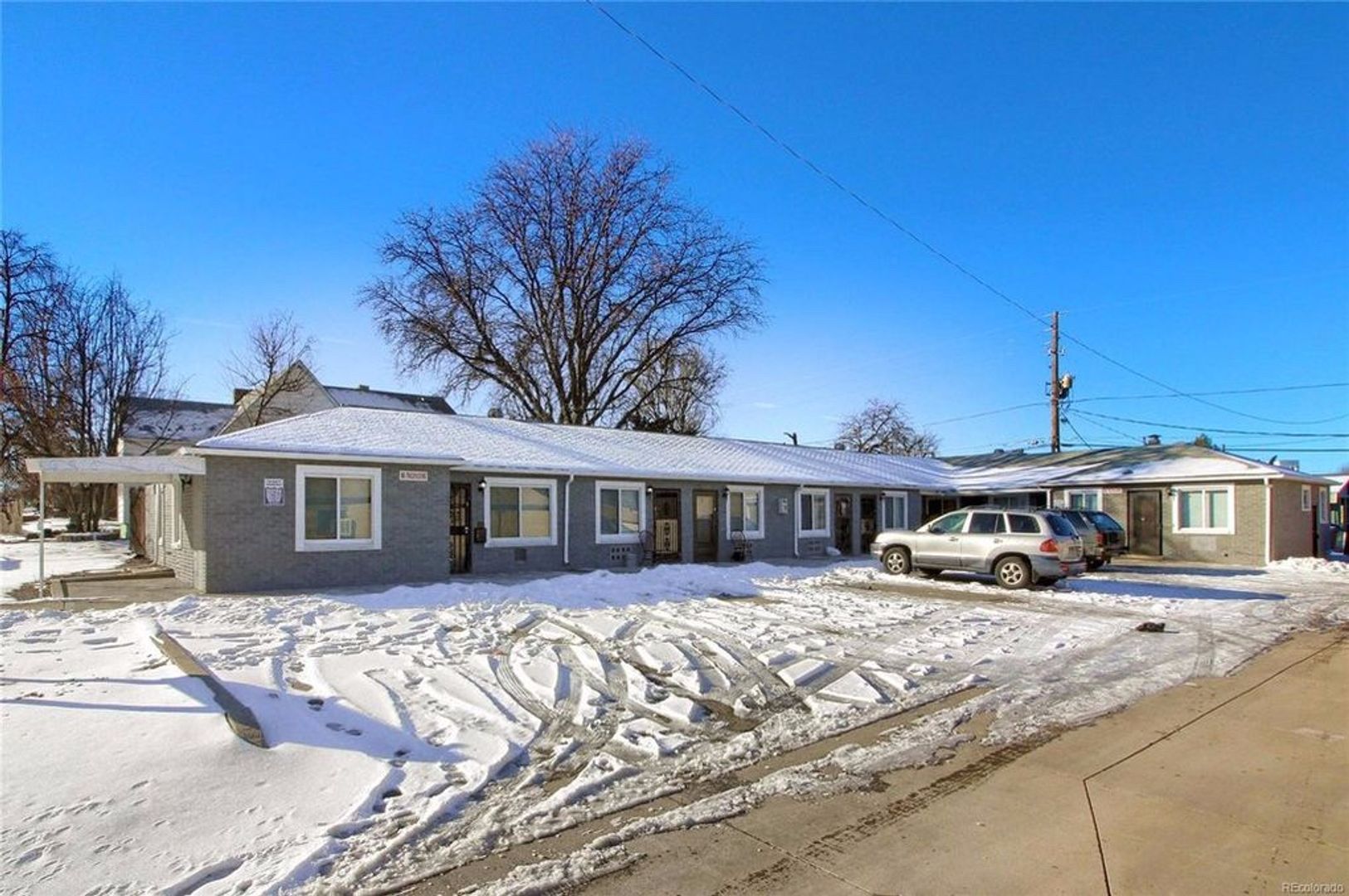 Aurora Apartment: 1467 Joliet Street #5