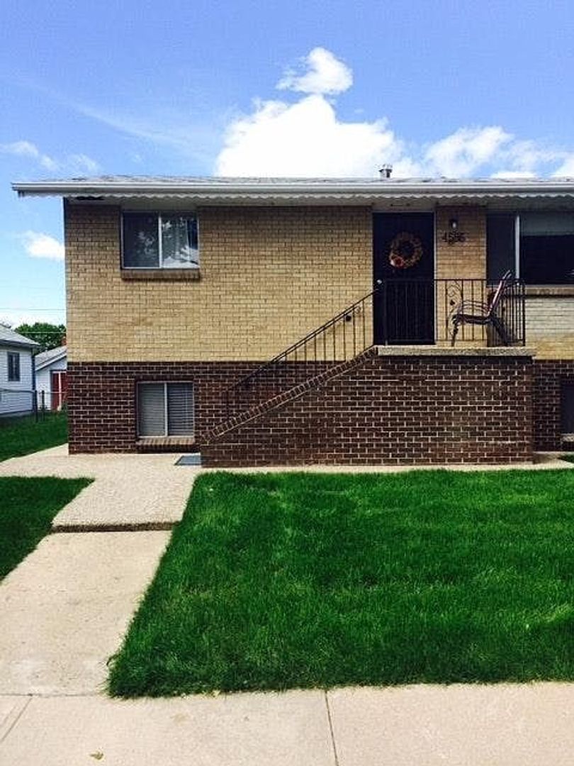 Denver Apartment: 4720 W 46th Ave