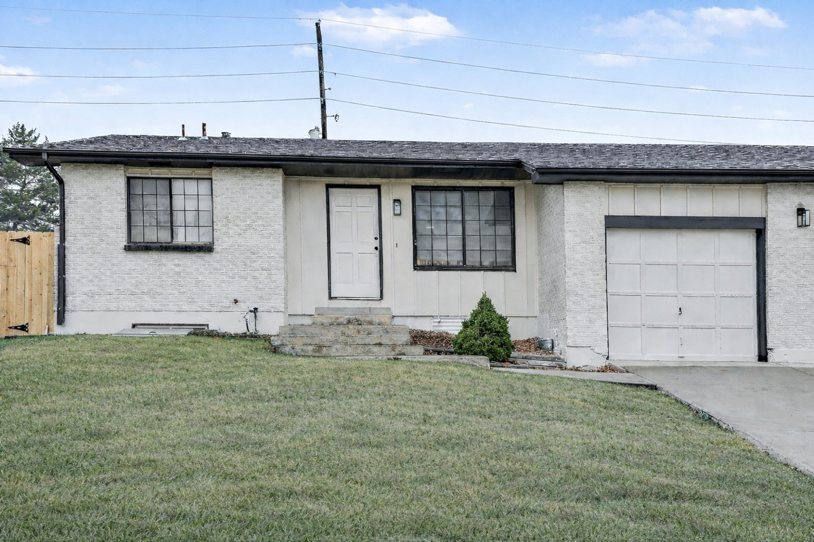 Arvada Multiplex: 6483 Newcombe Court