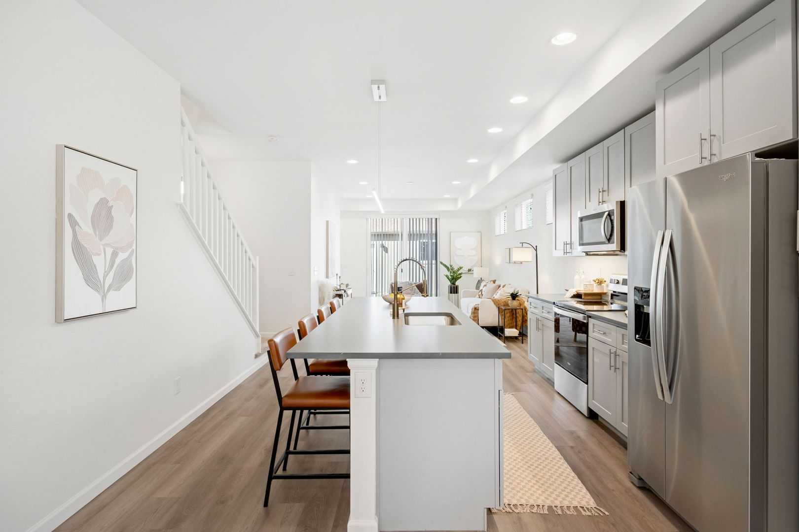 Spacious 5-Bedroom Duplex in Denver Near Sloan’s Lake 6 of 12