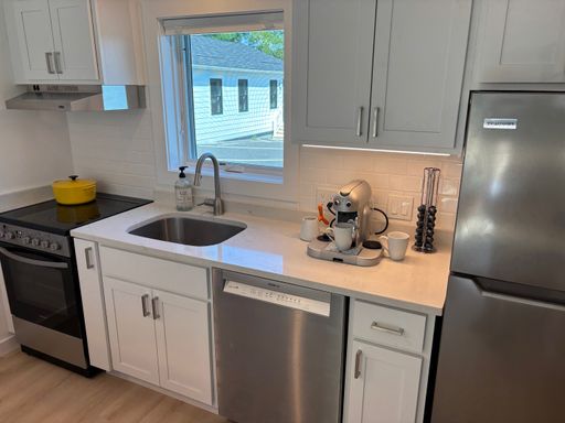 New Construction - Beautiful 1-Bedroom Apartment