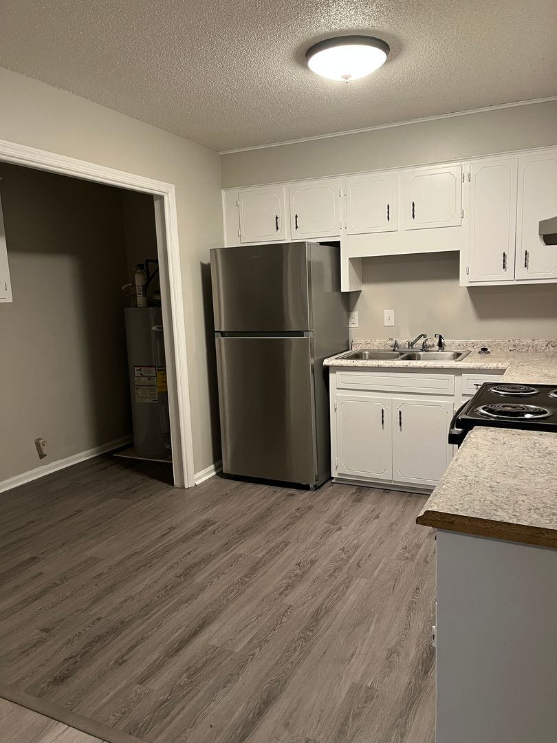 Augusta Apartment: 2548 Wheeler Rd.