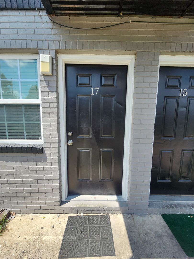 Augusta Apartment: 2548 Wheeler Rd.