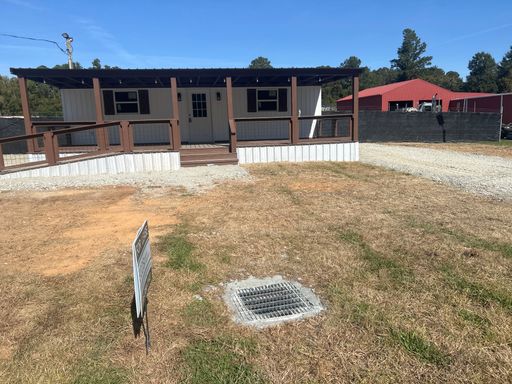 649A N Washington St - Commercial building for rent - Available middle of November