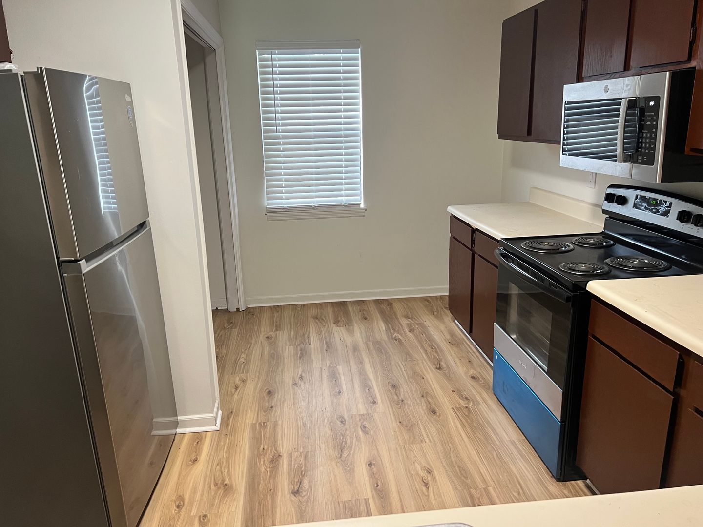 Aiken Apartment: 118, 132, 133 Riverbirch Dr