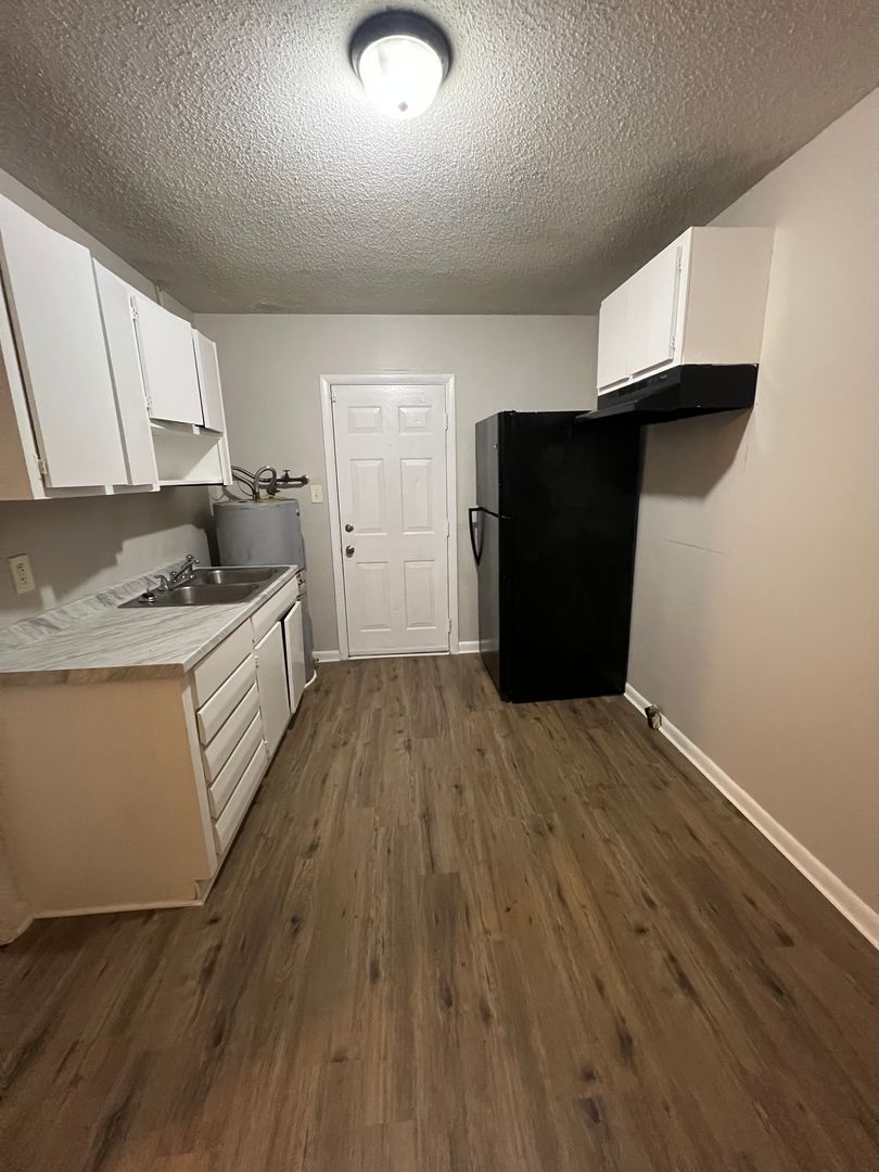 Augusta Apartment: 2548 Wheeler Rd. - 6