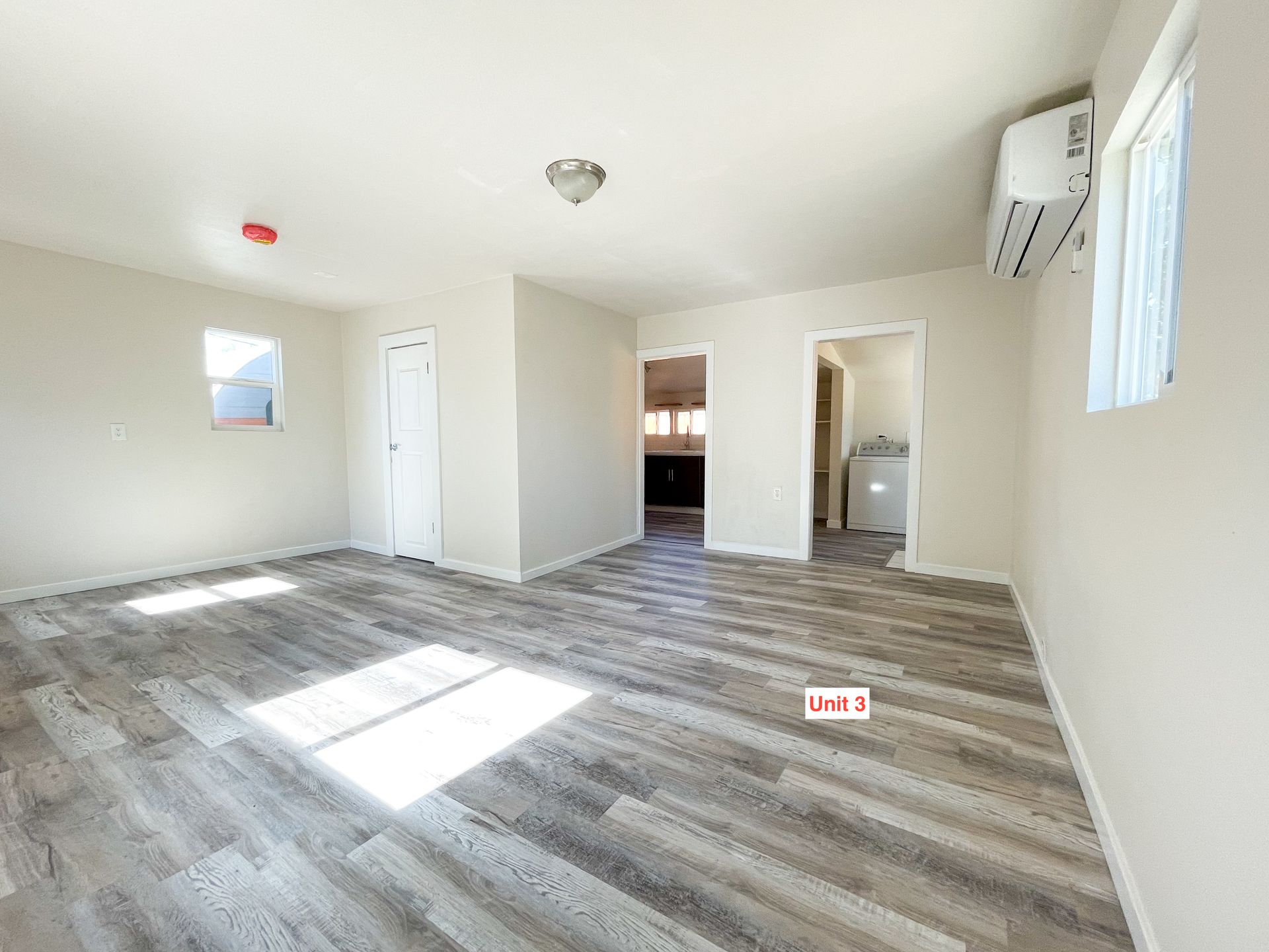Super Cool Large Studio w/ AC Washer/Dryer 7 of 12