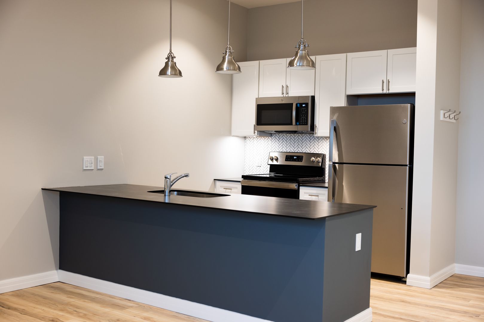 Erie Apartment: 16 West 5th Street