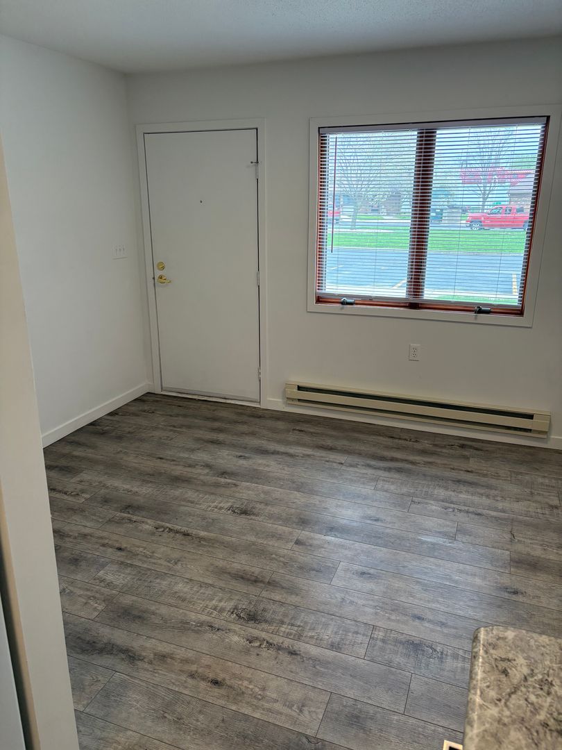 Gibson City Apartment: 601 North State Street