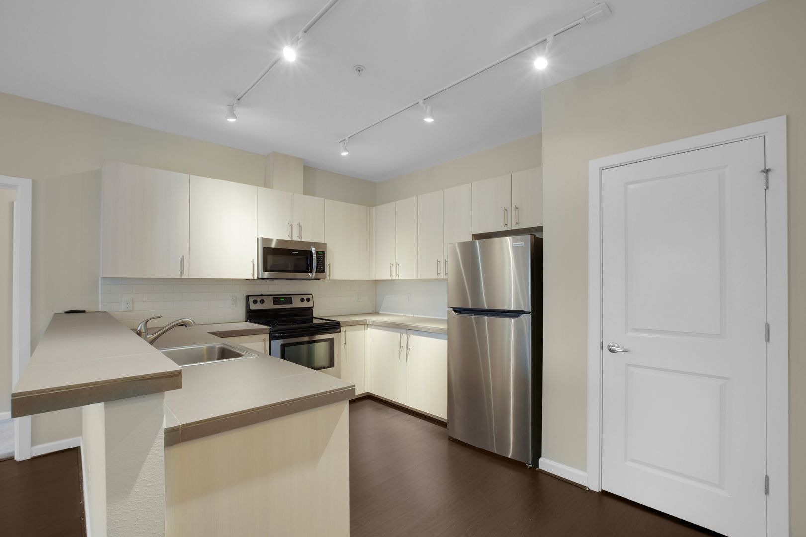 Beaverton Apartment: 1110 SW 160th Avenue