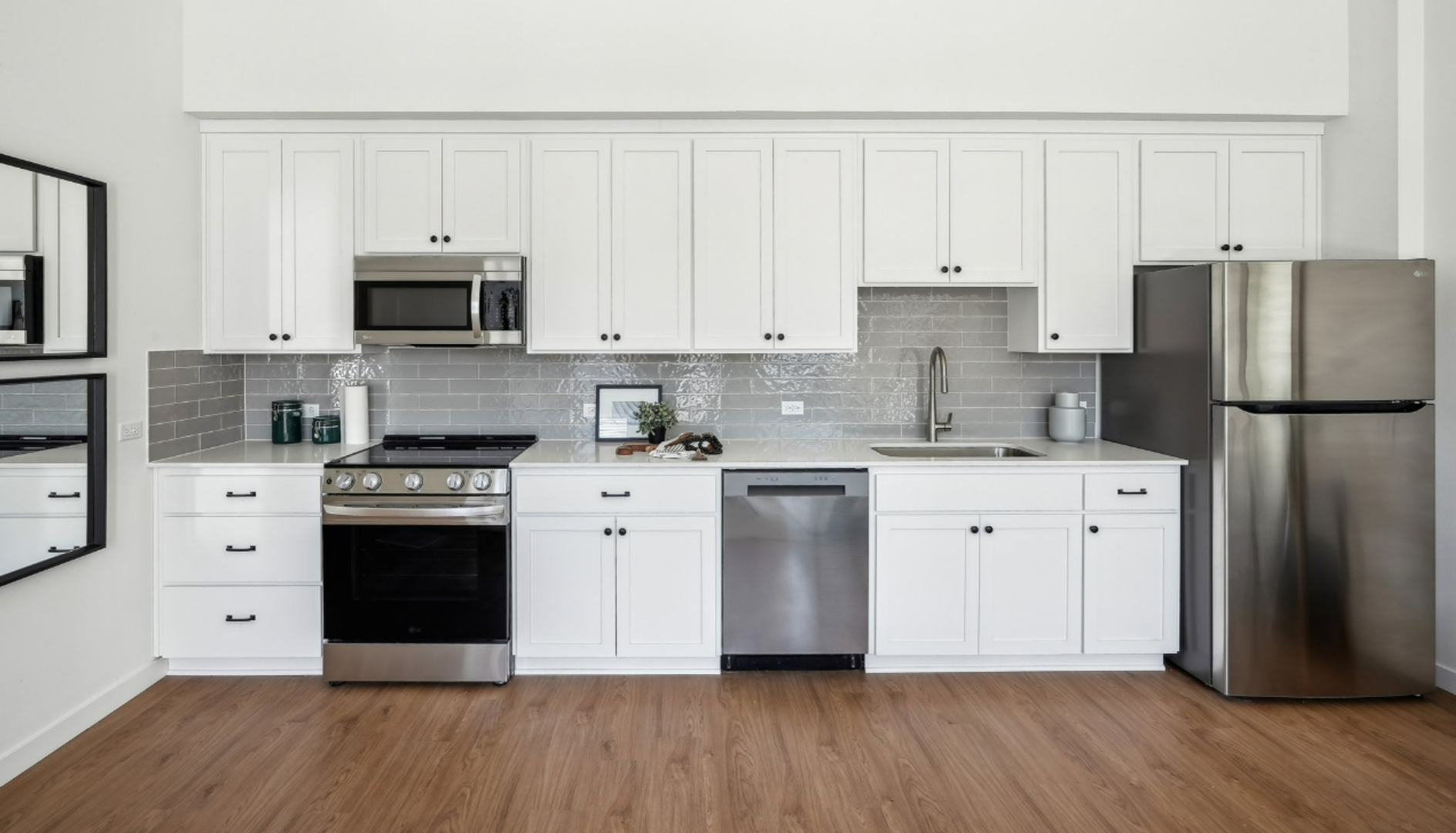 Hillsboro Apartment: 305 NE Lincoln St