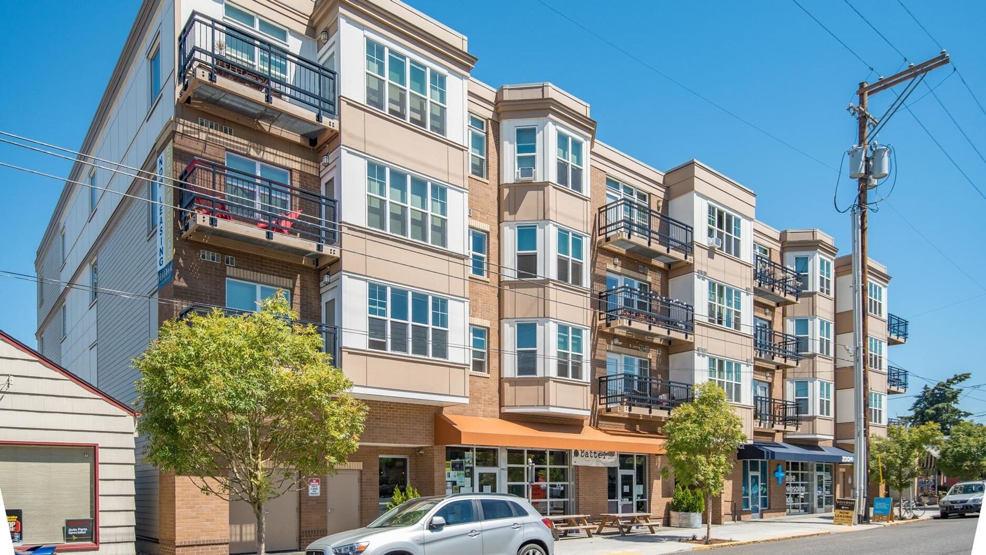 Portland Apartment: 4429 NE Fremont St