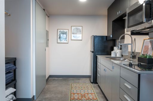 Modern Studio Living + Pets Welcome — Get 8 Weeks Free Rent! – photo 1