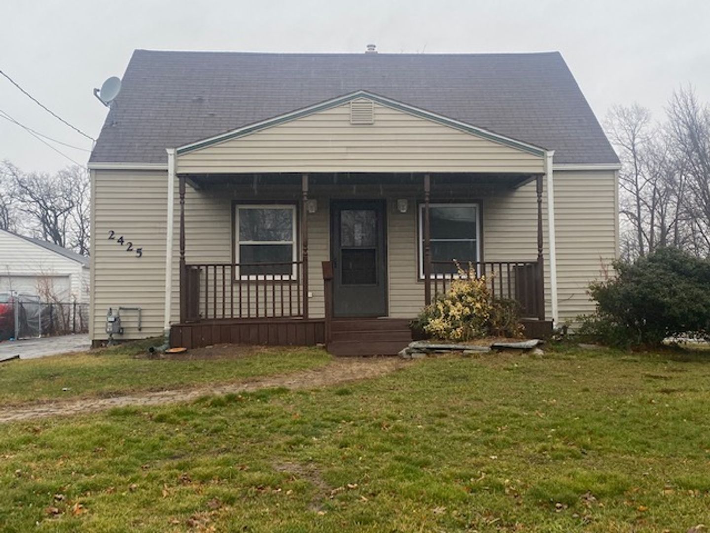 Lorain House: 2425 E. 37th St.