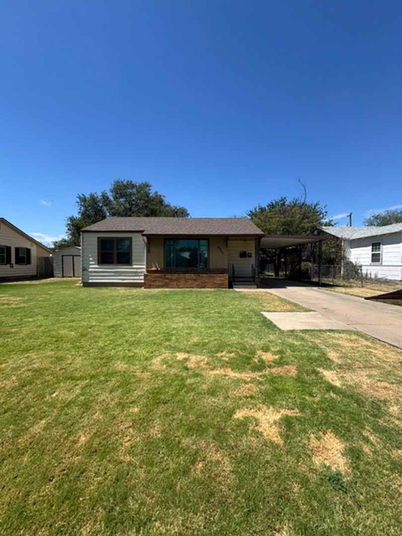 Amarillo House: 4312 S. Hayden St.