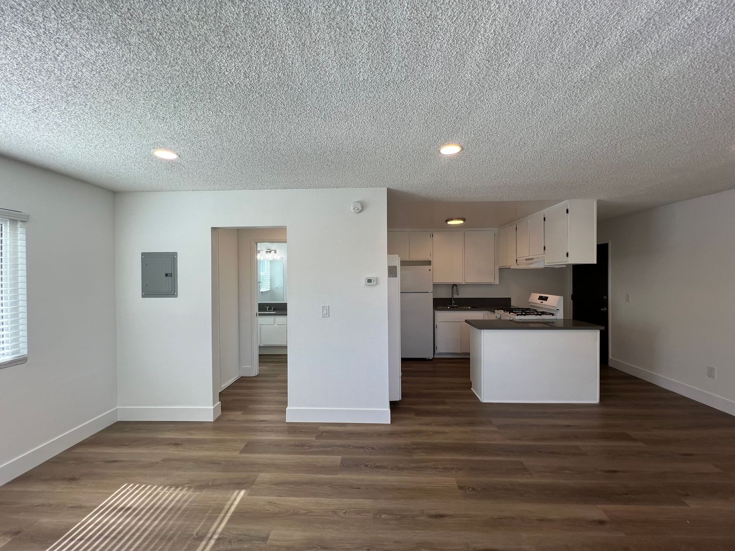 Torrance Apartment: 22322 Denker Avenue
