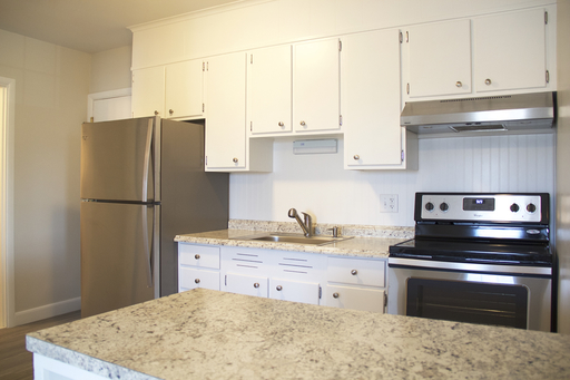 Newly Renovated 1 Bed | 1 Bath in Gaspee Apartments - Heat and Hot Water Included!
