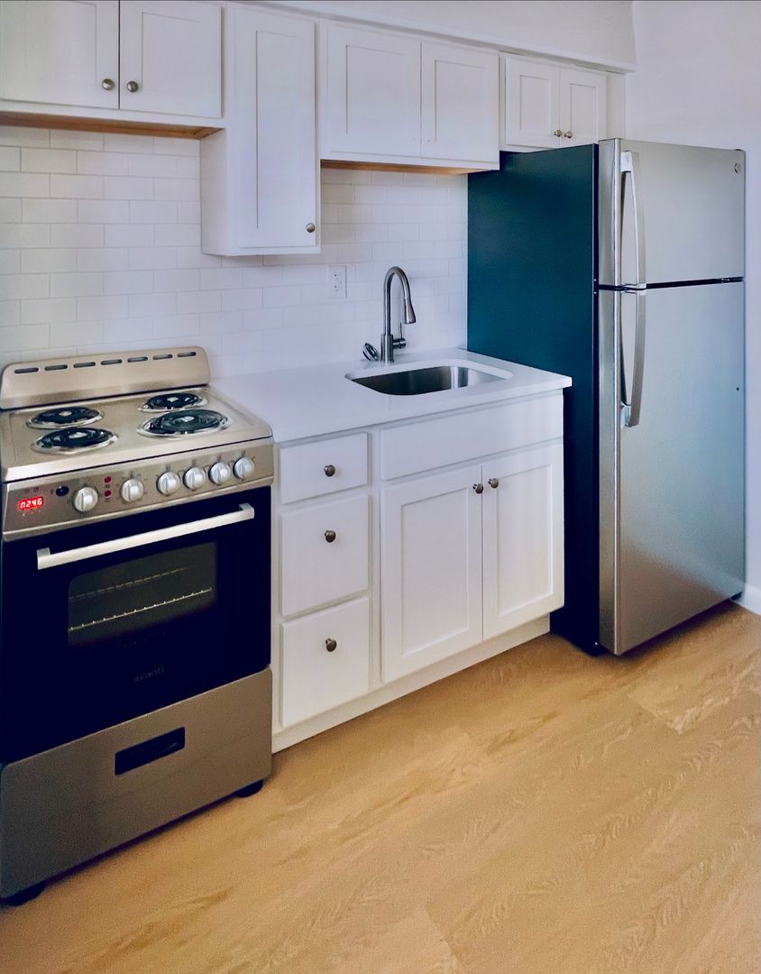 Cranston Apartment: 1710 Broad Street