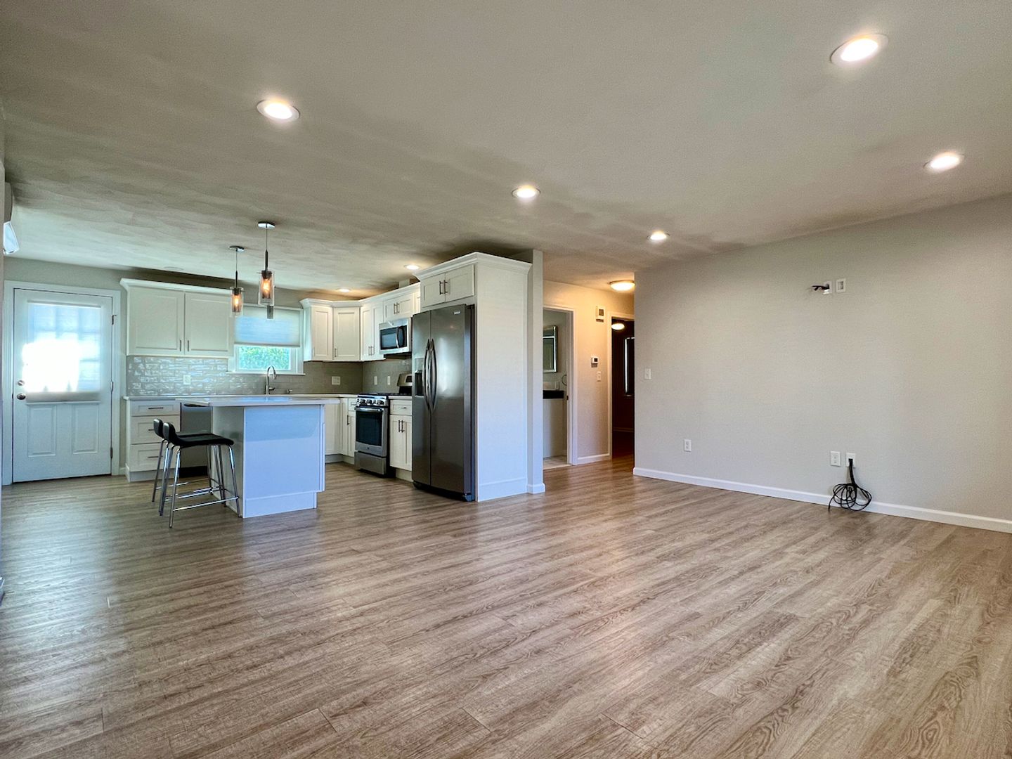 Cranston Apartment: 5-7 Soprano Circle