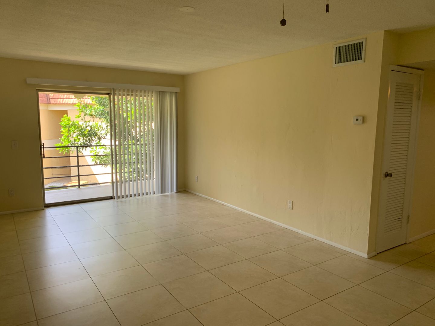 Stuart Apartment: 1600 S Kanner Hwy