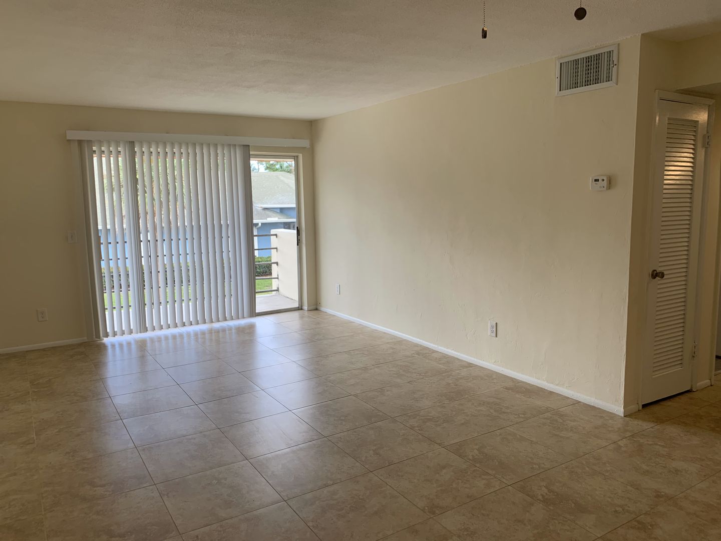 Stuart Apartment: 1600 S Kanner Hwy