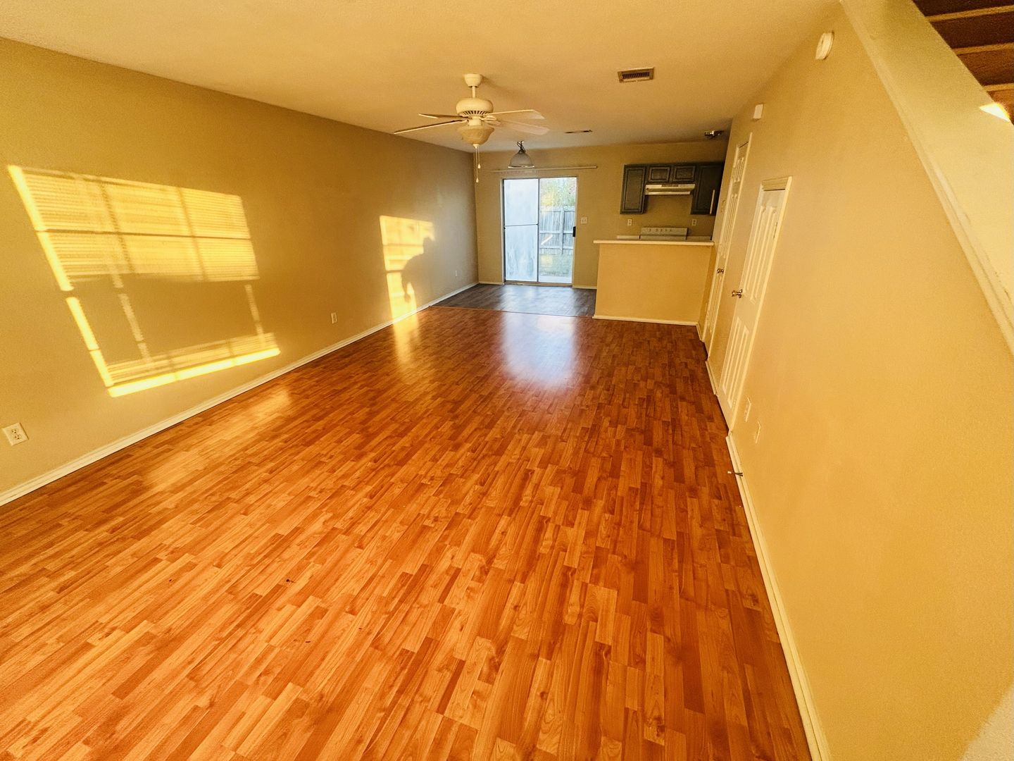 Killeen Apartment: 3300 Barcelona