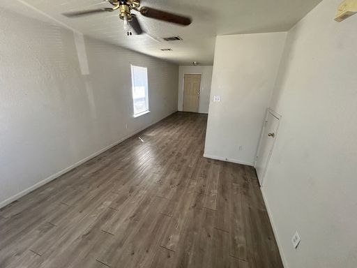 2 Bedroom Townhome style Apartment for Rent – photo 1