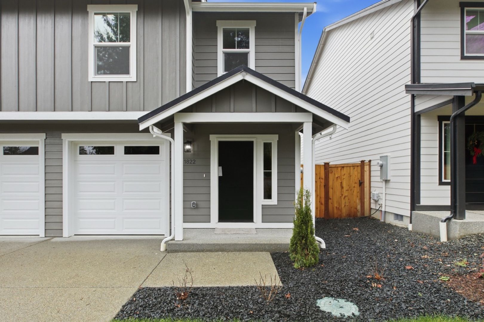 Olympia Apartment: 1820 Chipman St SE