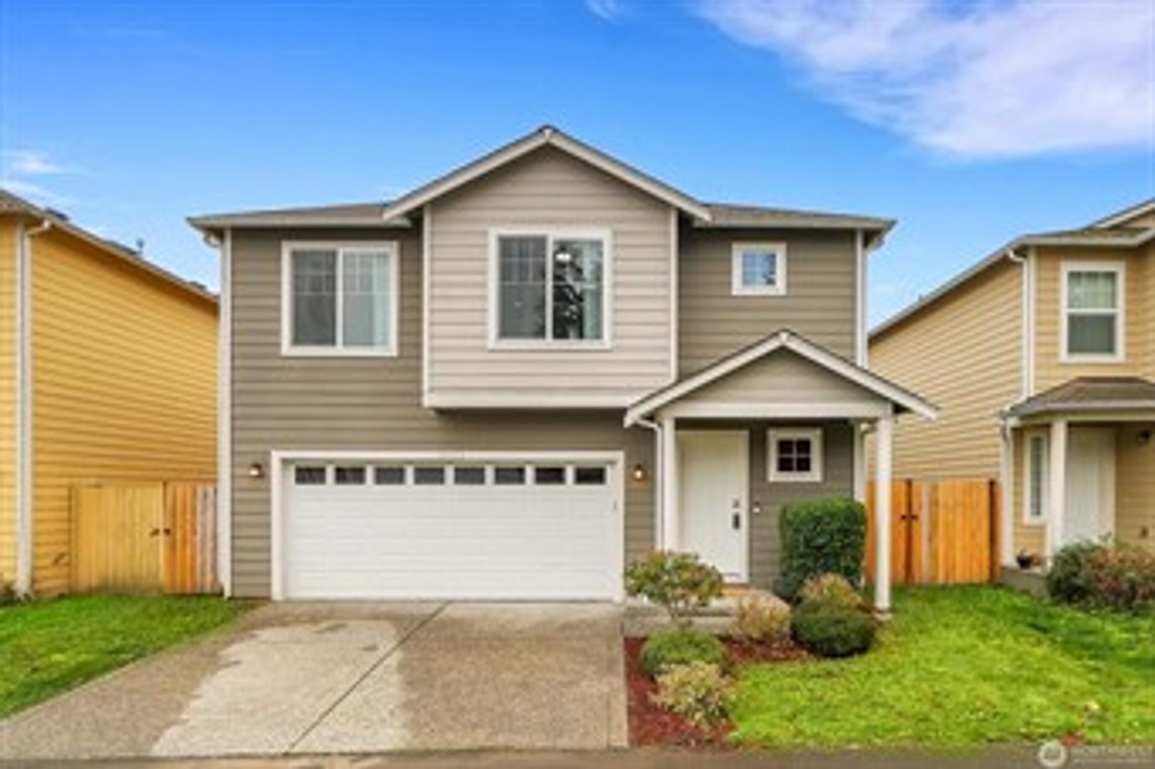 Everett House: 12523 24th Pl W Everett