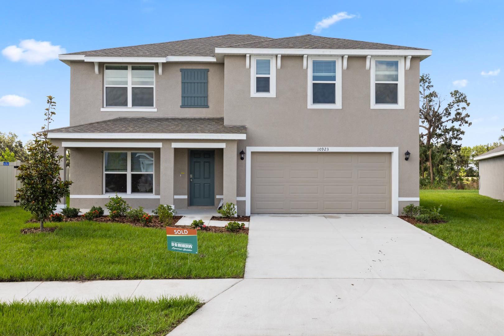 Parrish House: 10923 Gentle Current Way