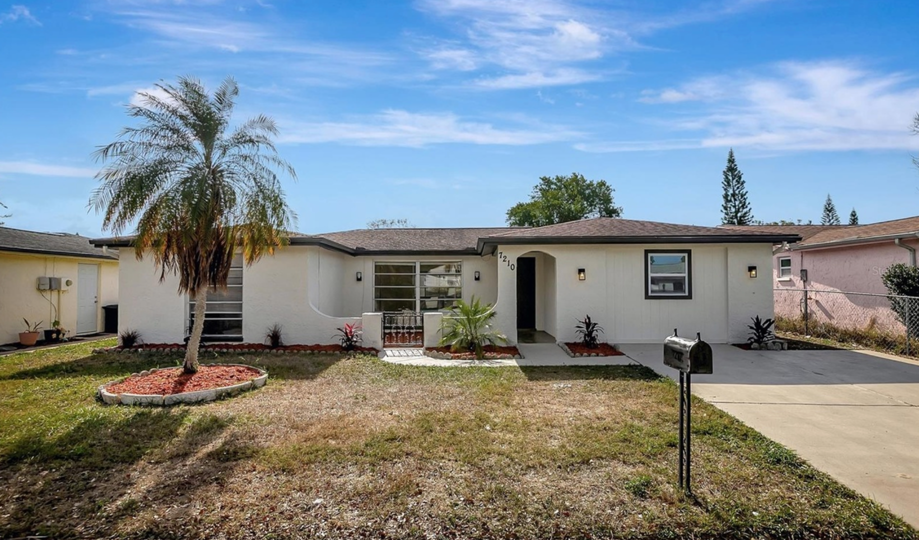 Port Richey House: 7210 Parrot Dr