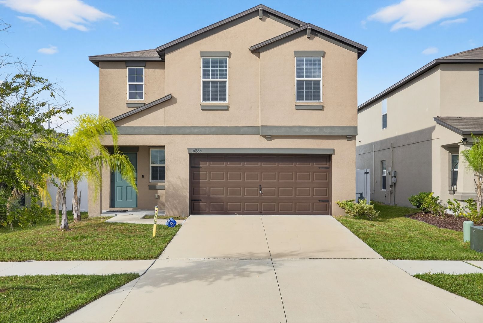 Riverview House: 10368 Blue Plume Ct
