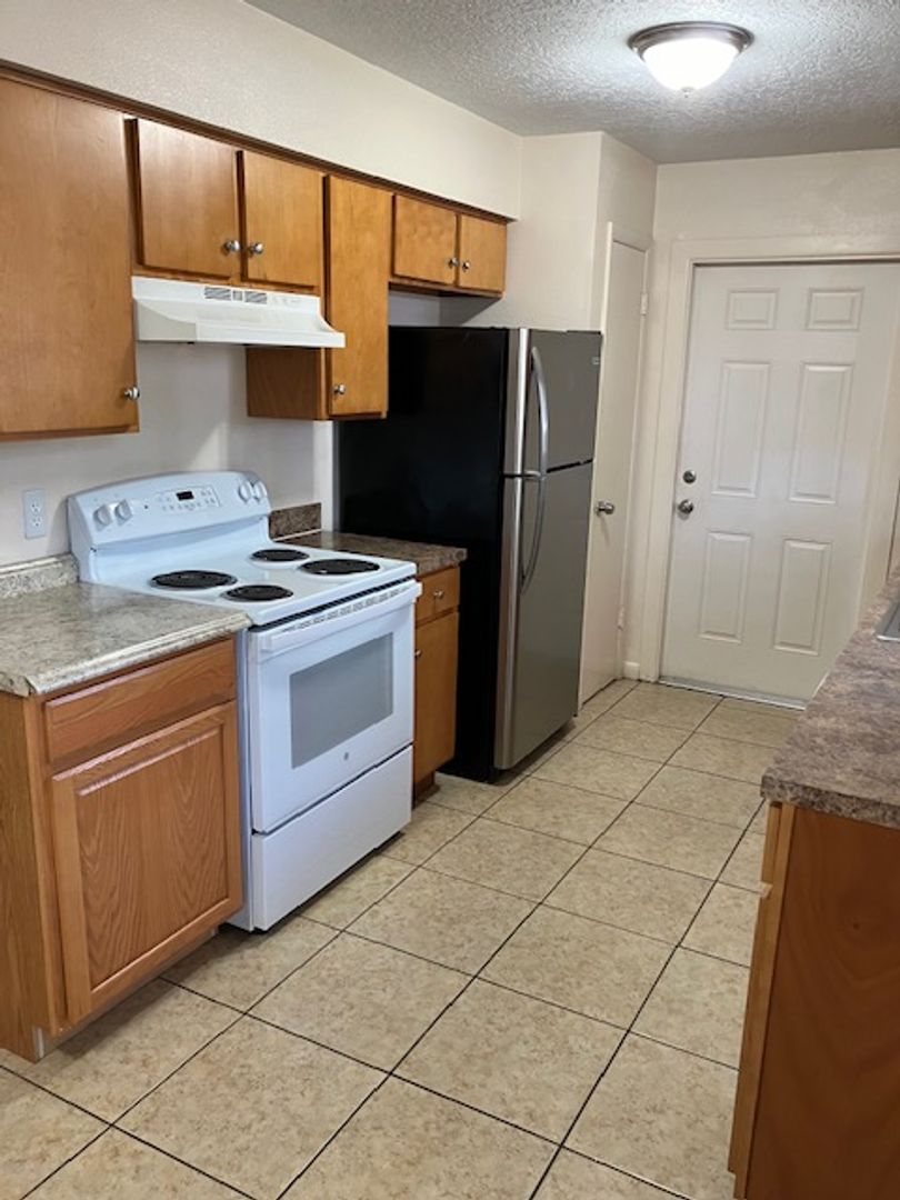 Brandon House: 116 Horst Road