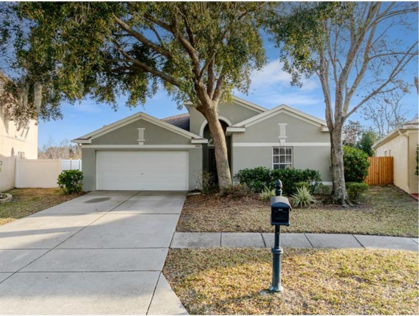 Land O Lakes House: 18846 Quarry Badger Rd