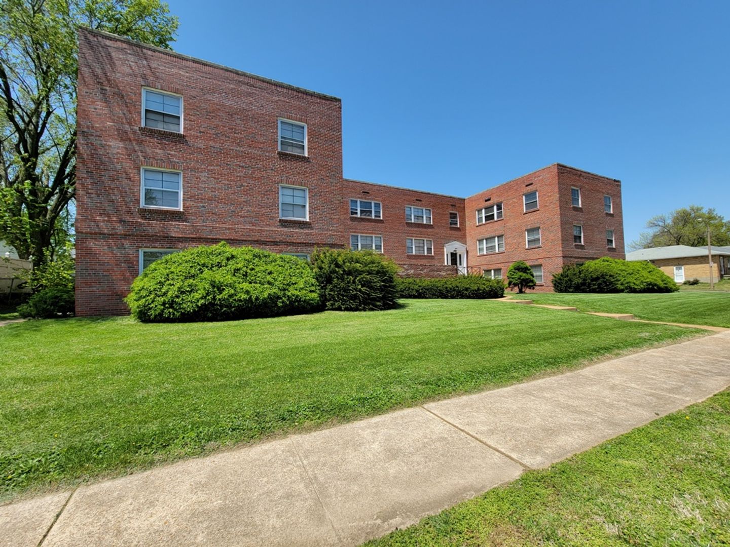 St. Louis Apartment: 3429-3433 Sublette Ave.
