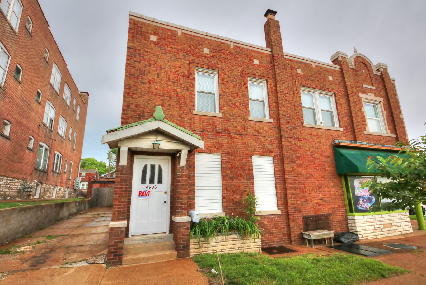 St. Louis Apartment: 4415-4423 S. Kingshighway Blvd.