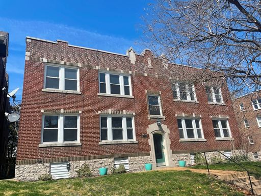 Renovated apartment in the heart of Southwest Gardens! – photo 1